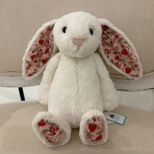Jellycat NWT Blossom Cream Bunny 'Berry'. RARE. Medium 12” Authentic